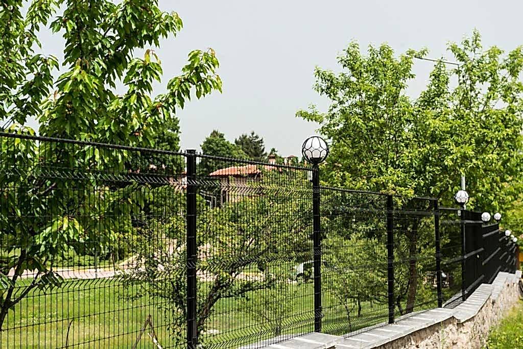 Mızraklı Panel Çit