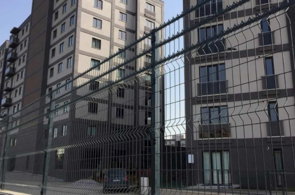 Pirana Panel Çit